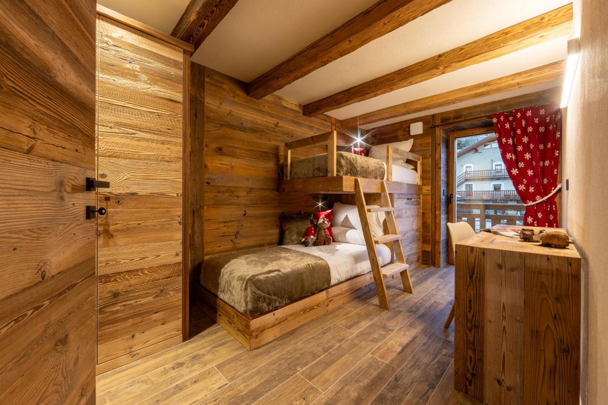 Les Reves Des Montagnards, Appartements De Charme Torgnon Exterior foto