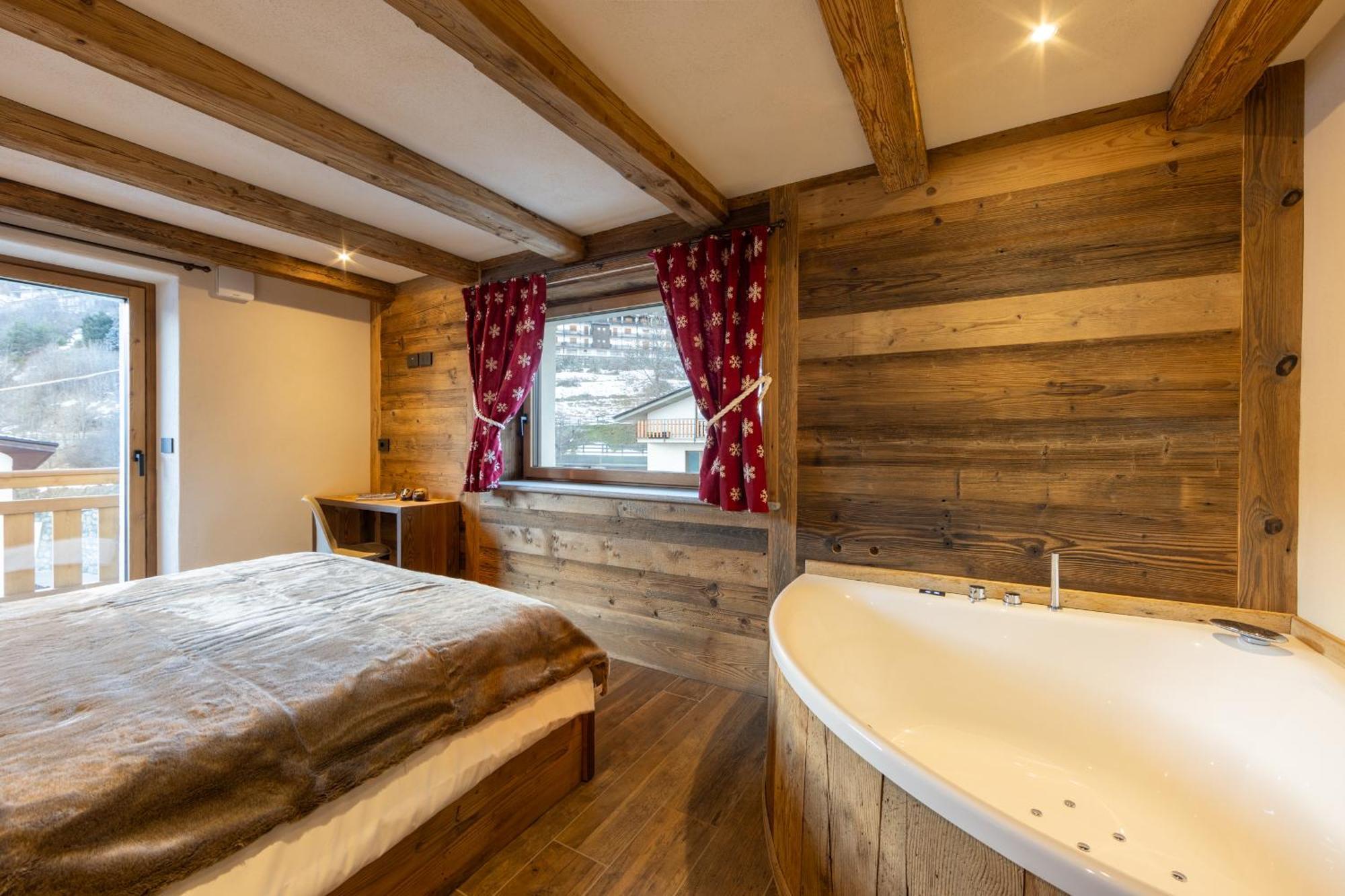 Les Reves Des Montagnards, Appartements De Charme Torgnon Exterior foto