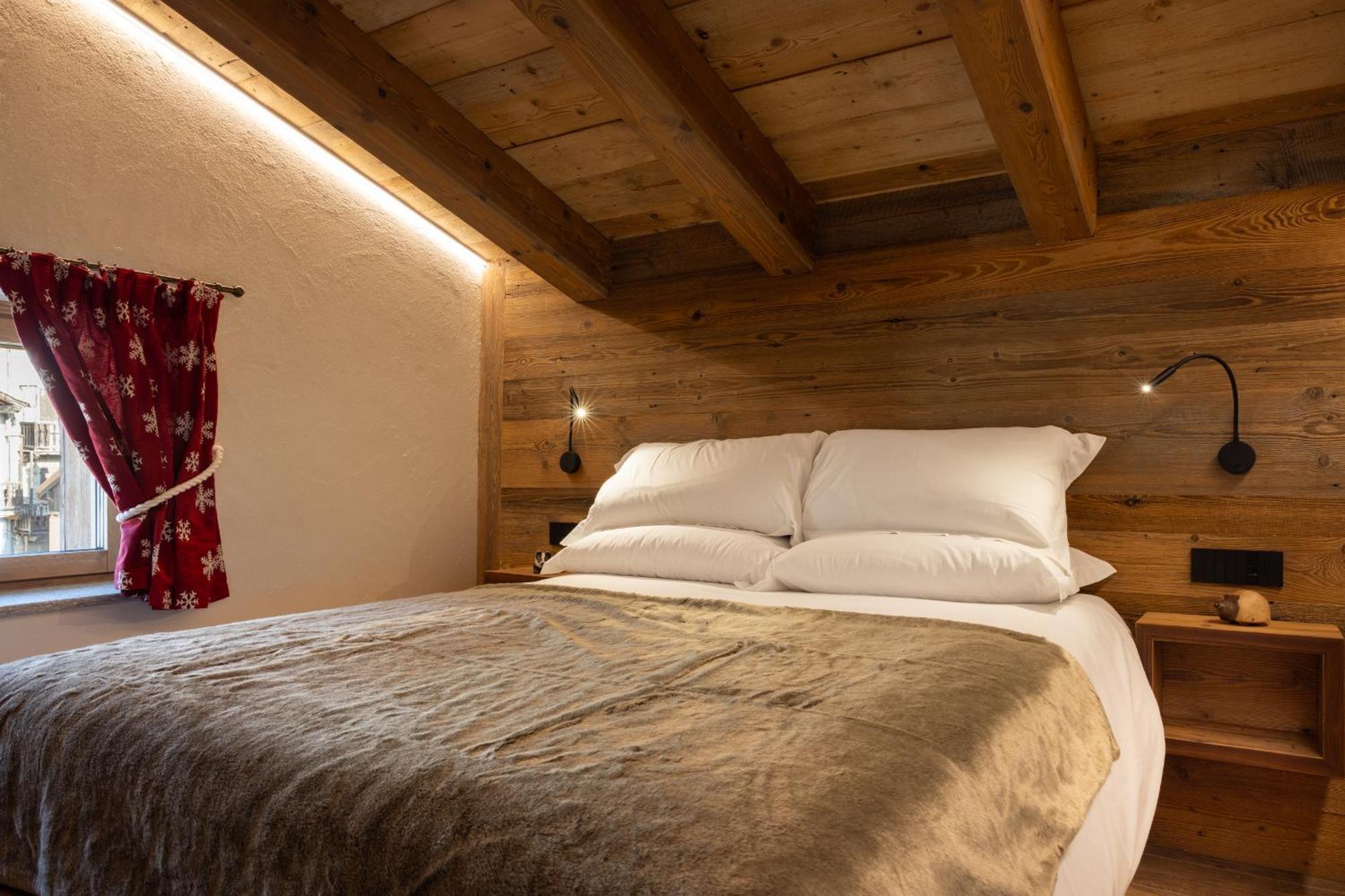 Les Reves Des Montagnards, Appartements De Charme Torgnon Exterior foto